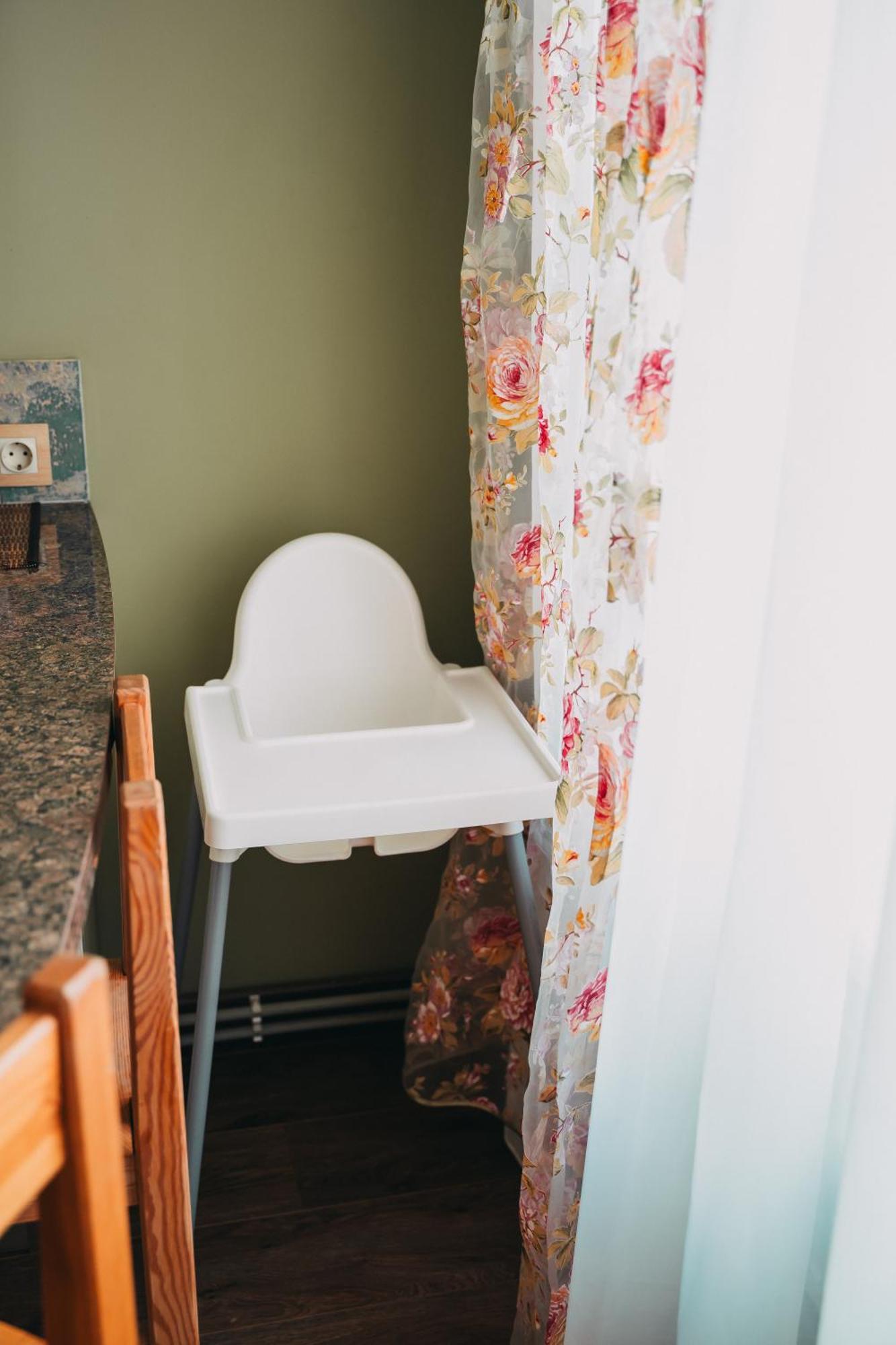 Family Apartment In Riga Center And Free Parking Екстер'єр фото